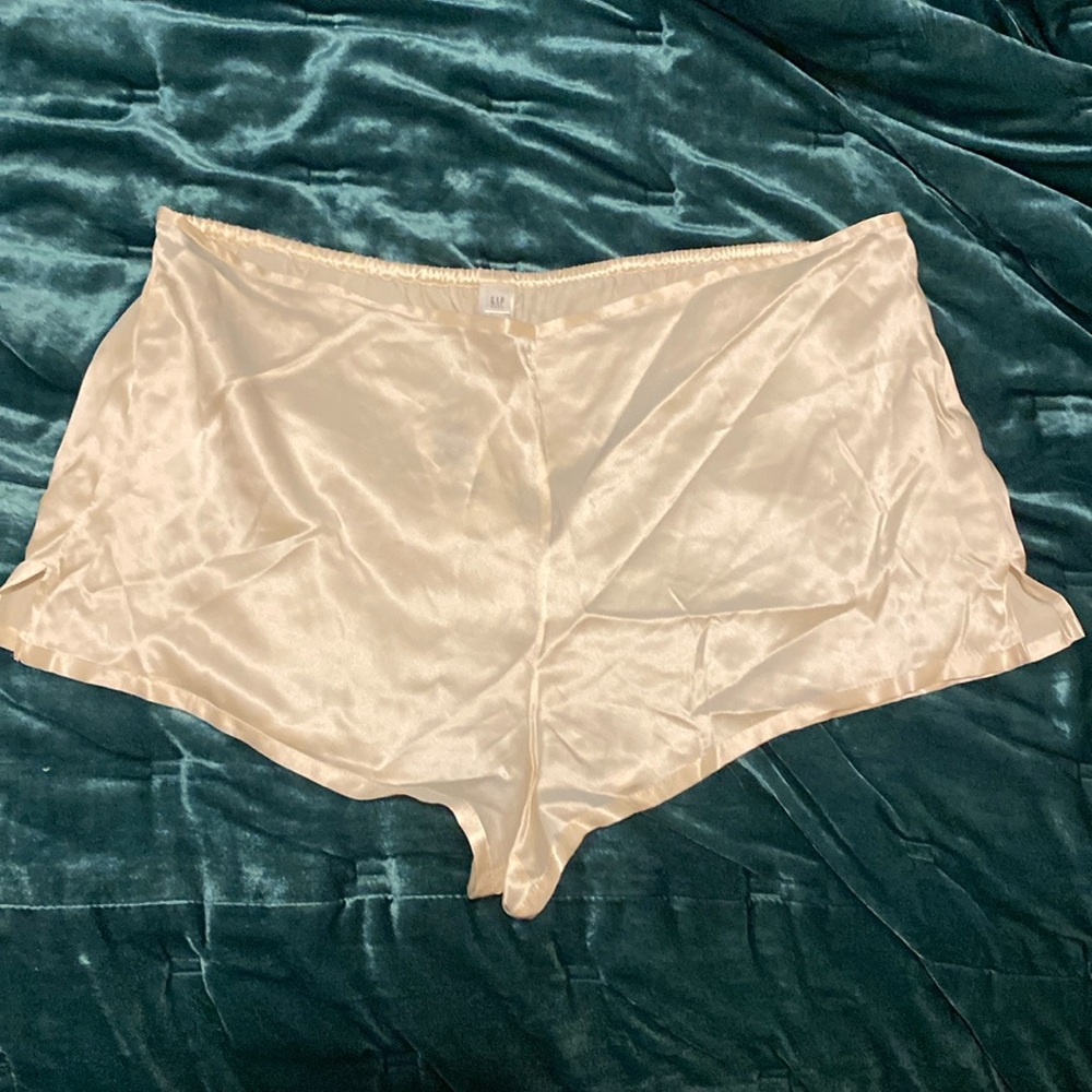 Cream silky sleep shorts